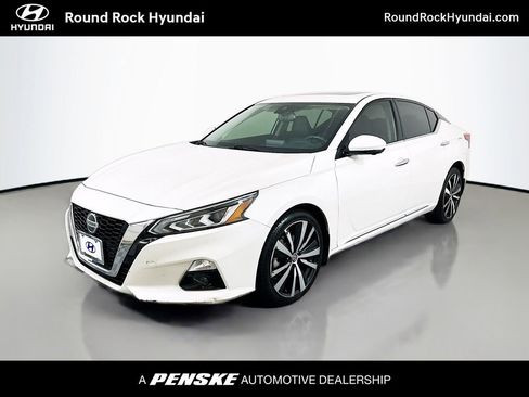 Used 2020 Nissan Altima 2.5 Platinum image 1