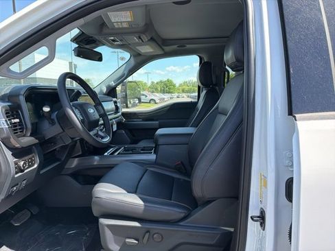 New 2026 Ford F350 Lariat w/ Black Appearance Package AWD/4WD image 15