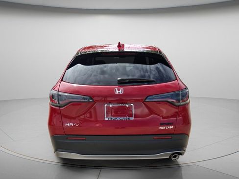 Certified 2025 Honda HR-V Sport image 5