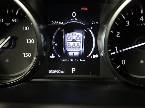 Used 2017 Land Rover Discovery Sport HSE AWD/4WD image 17