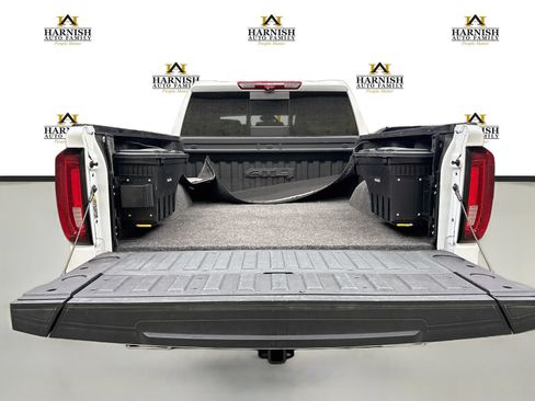 Used 2024 GMC Sierra 1500 AT4 w/ Technology Package AWD/4WD image 30