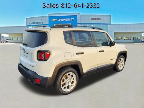 Used 2021 Jeep Renegade Sport w/ Sport Appearance Group image 7