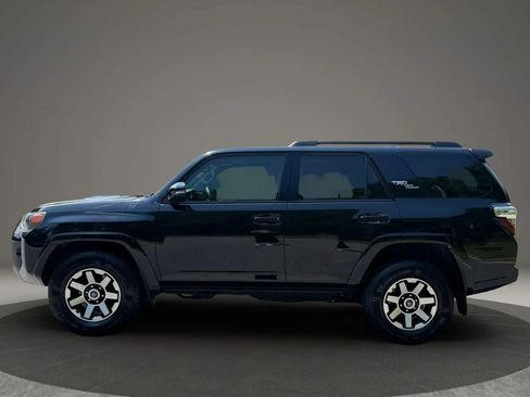 Used 2020 Toyota 4Runner TRD Off-Road Premium w/ Moonroof Package AWD/4WD image 7