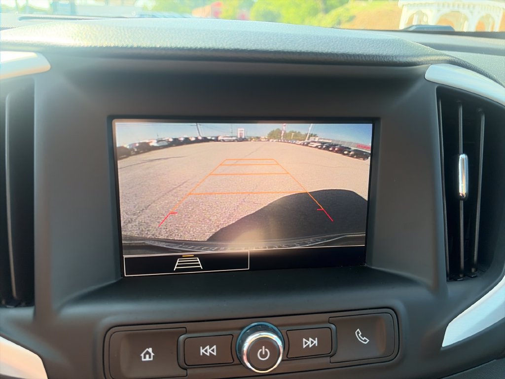 Used 2024 GMC Terrain SLE AWD/4WD image 20