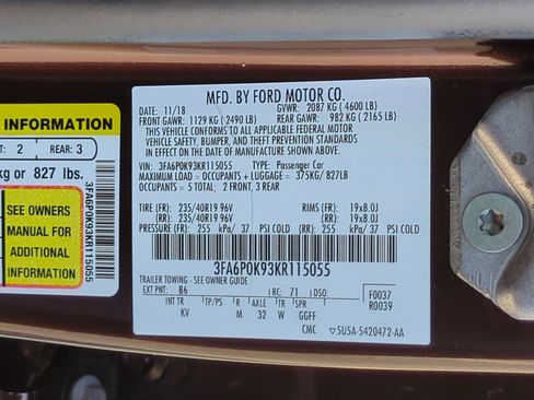 Used 2019 Ford Fusion Titanium FWD image 33