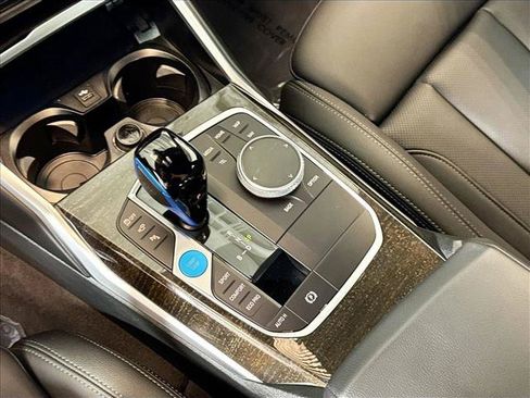 Used 2023 BMW i4 eDrive35 w/ Premium Package RWD image 19