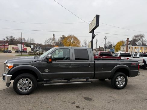 Used 2016 Ford F350 Lariat w/ Lariat Ultimate Package image 4