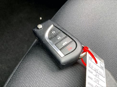 Used 2024 Toyota Corolla LE image 13