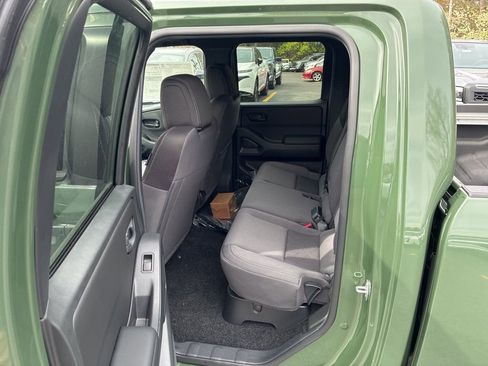 New 2026 Nissan Frontier SV w/ SV Convenience Package AWD/4WD image 21