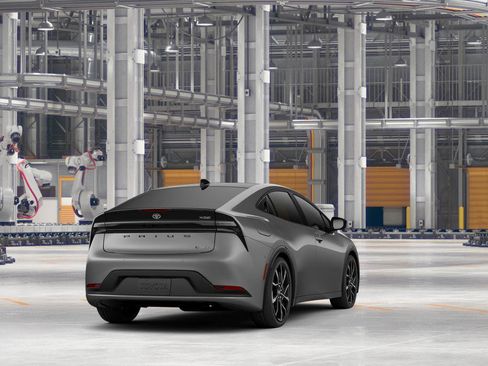 New 2026 Toyota Prius Plug-In Hybrid FWD image 9