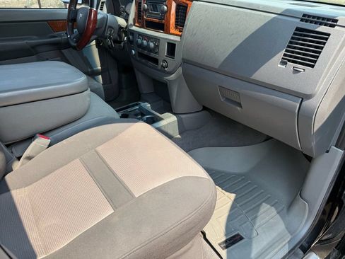 Used 2006 Dodge Ram 2500 Truck SLT AWD/4WD image 16