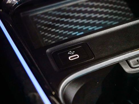 Used 2026 Mercedes-Benz GLB 250 image 22