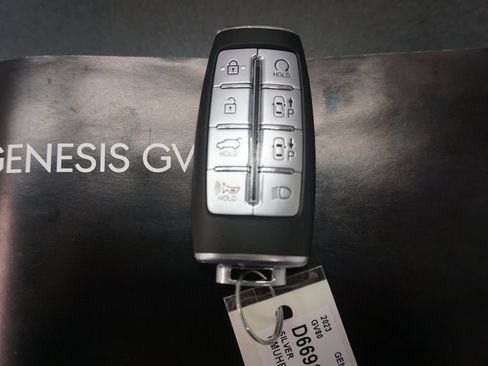 Used 2023 Genesis GV80 2.5T w/ Advanced Package AWD/4WD image 19