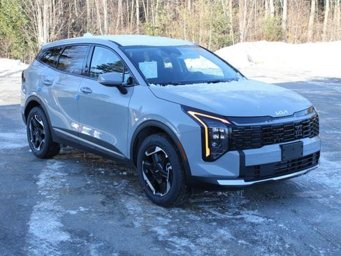 New 2026 Kia Sportage S image 3