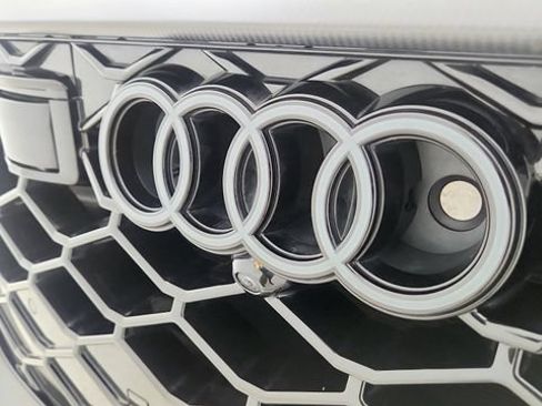 Used 2025 Audi RS Q8 performance AWD/4WD image 36