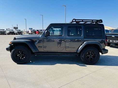 Used 2020 Jeep Wrangler Willys image 35