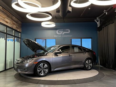 Used 2018 Honda Civic EX-L image 24