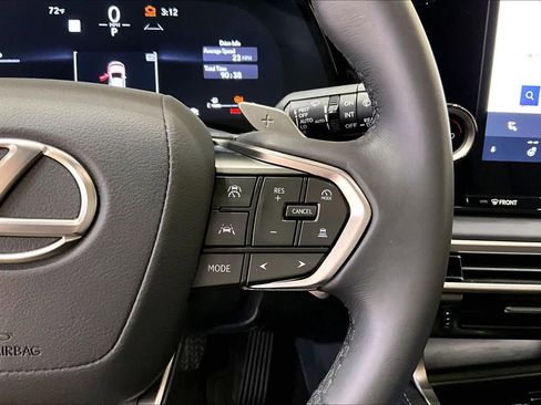 Used 2025 Lexus RX 350 FWD w/ Accessory Package image 23
