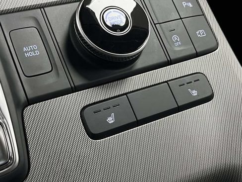 Used 2024 Hyundai Palisade SEL FWD image 39