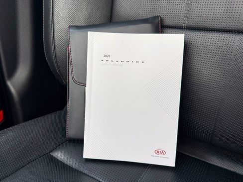 Used 2021 Kia Telluride EX w/ EX Premium Package AWD/4WD image 44