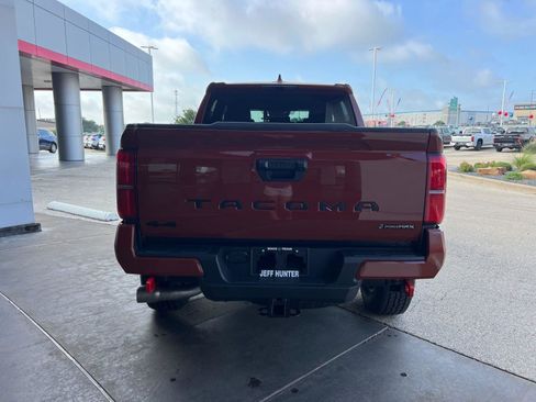 New 2025 Toyota Tacoma TRD Off-Road image 5