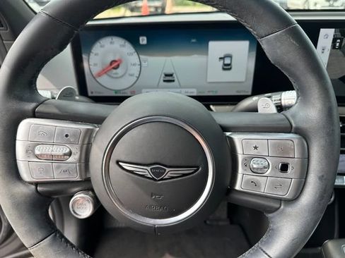 Used 2023 Genesis GV60 Advanced w/ Cargo Package AWD/4WD image 39