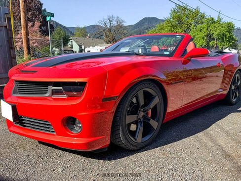 Used 2012 Chevrolet Camaro SS w/ RS Package RWD image 14