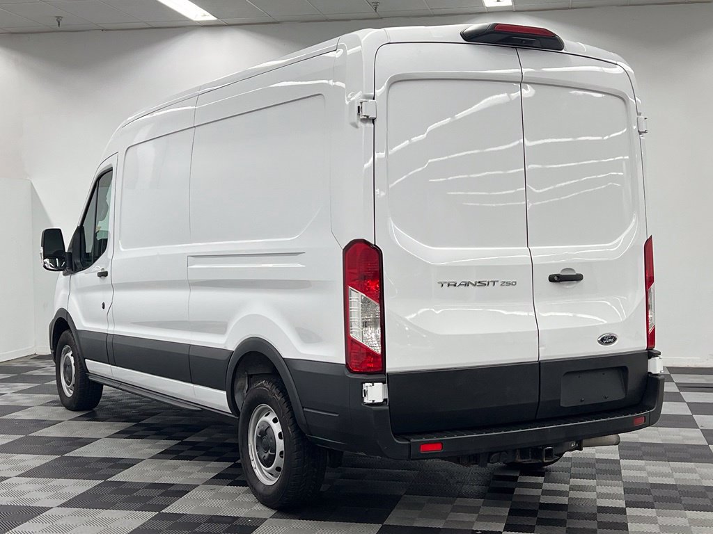 Used 2023 Ford Transit 250 Medium Roof w/ Interior Upgrade Package RWD image 5