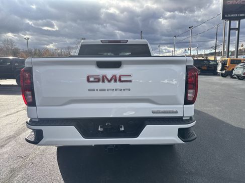 New 2026 GMC Sierra 1500 Elevation image 4