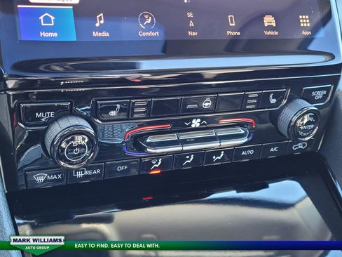 Used 2023 Jeep Grand Cherokee 4WD 4xe image 24