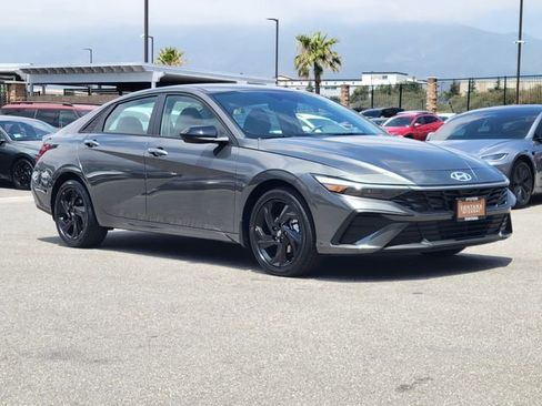 New 2026 Hyundai Elantra Sport FWD image 31