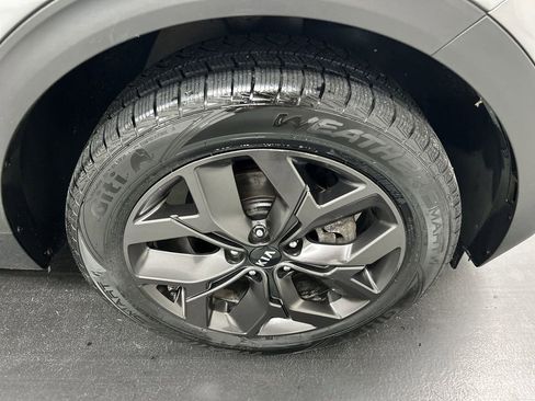 Certified 2022 Kia Sportage LX w/ LX AWD Value Edition Package image 8