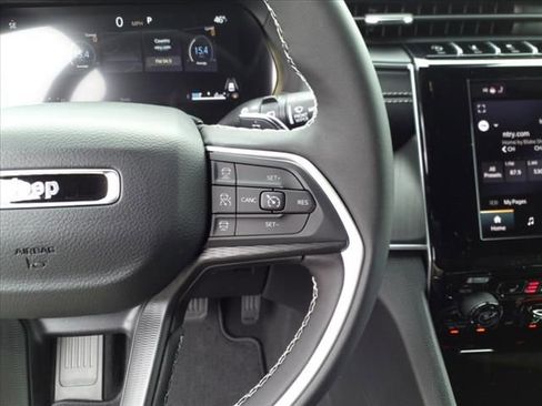 New 2025 Jeep Grand Cherokee L Laredo AWD/4WD image 14