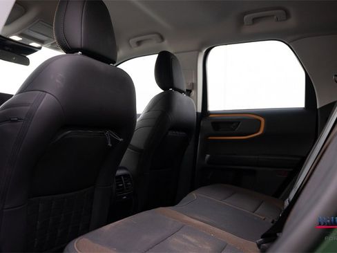 Used 2023 Ford Bronco Sport Badlands image 15
