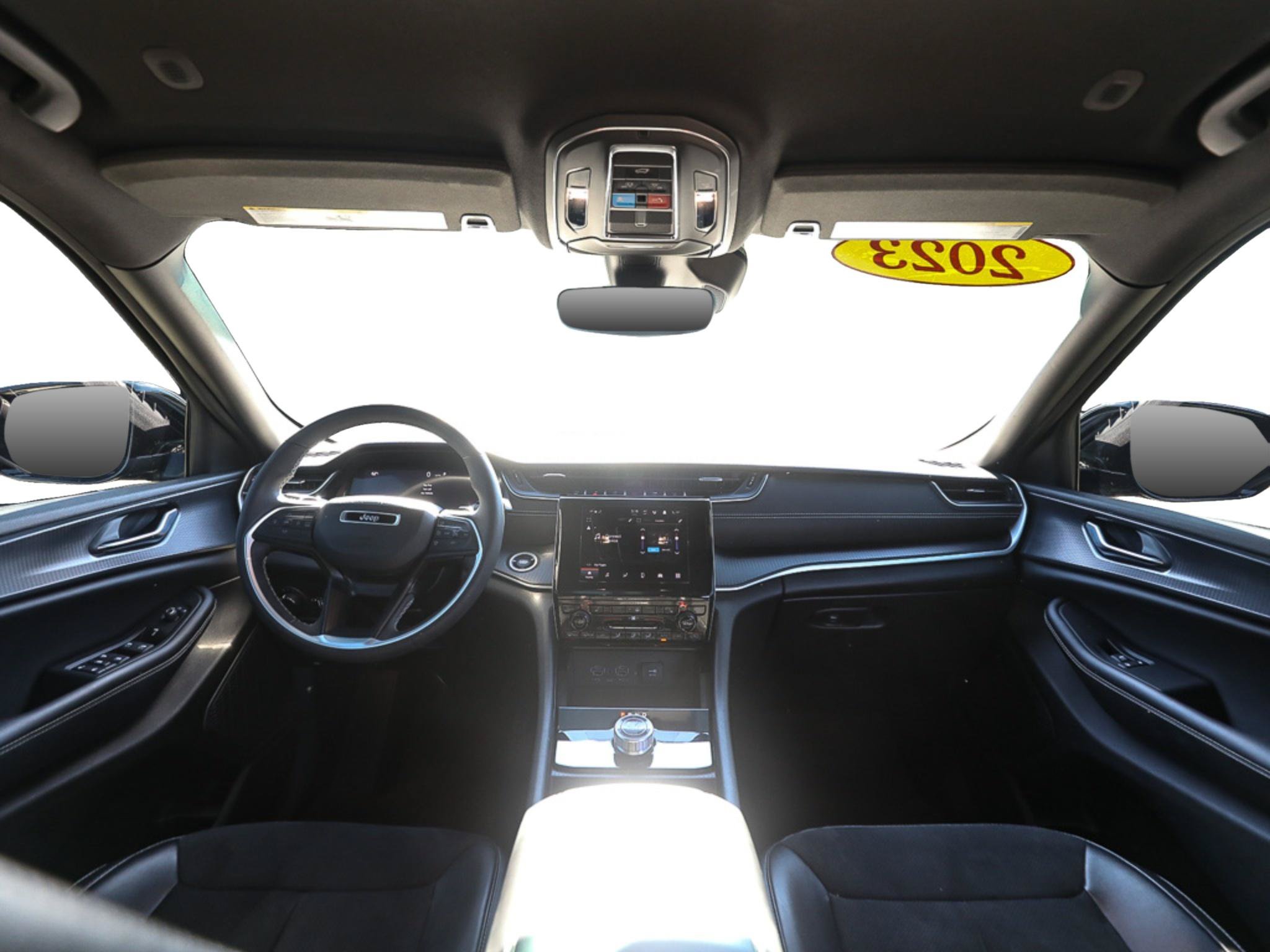 Used 2023 Jeep Grand Cherokee L Laredo AWD/4WD image 25