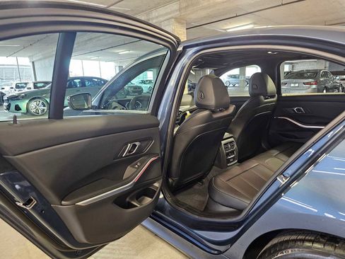 Used 2025 BMW 330i xDrive Sedan w/ Convenience Package image 37