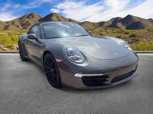 Used 2013 Porsche 911 Carrera RWD image 3