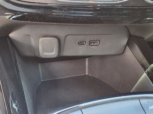 Certified 2024 Chevrolet Trax LT w/ Driver Confidence Package image 18