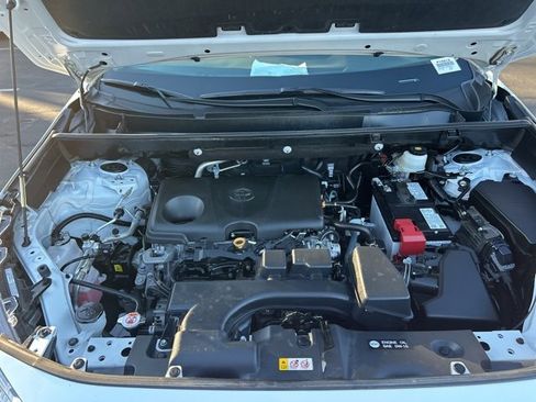 Used 2024 Toyota RAV4 XLE image 13