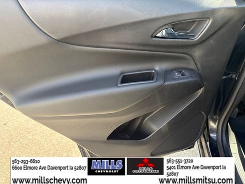 Used 2020 Chevrolet Equinox LT FWD image 17