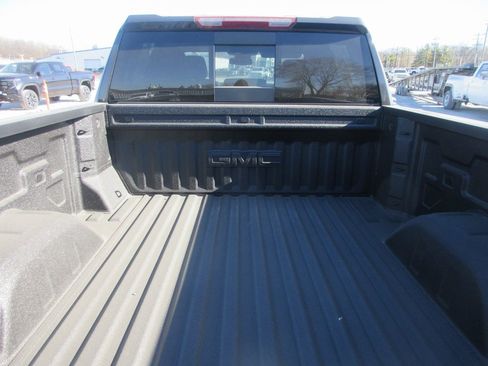 New 2026 GMC Sierra 1500 SLT w/ SLT Premium Plus Package image 7