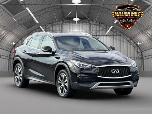 Used 2019 INFINITI QX30 AWD w/ Navigation Package image 1