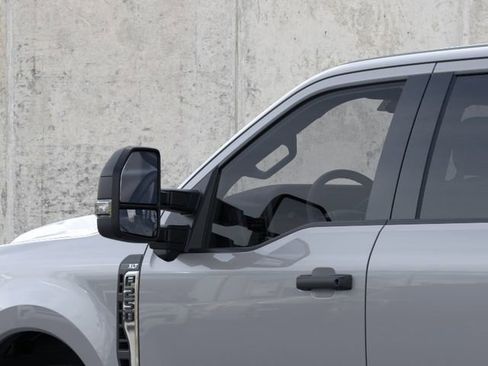 New 2026 Ford F250 XLT w/ 360-Degree Camera Package RWD image 20