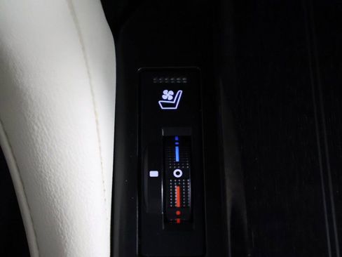 Used 2023 Lexus GX 460 Premium w/ Premium Plus Package image 43