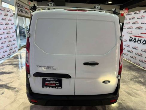Used 2020 Ford Transit Connect XL image 9