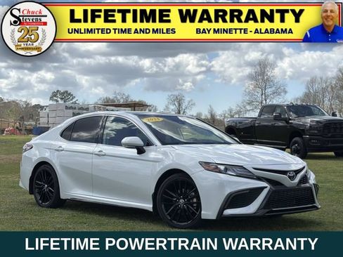 Used 2023 Toyota Camry XSE image 1