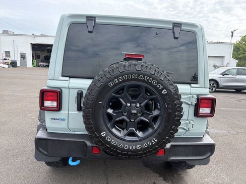 Used 2023 Jeep Wrangler Unlimited w/ Sun & Screen Package AWD/4WD image 4