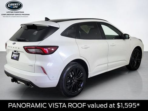 Certified 2023 Ford Escape ST-Line Elite w/ Premium Technology Package AWD/4WD image 4