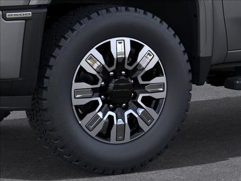 New 2026 GMC Sierra 2500 Denali w/ Denali Reserve Package AWD/4WD image 9