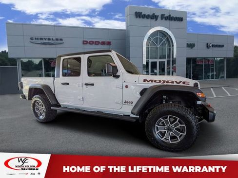 New 2026 Jeep Gladiator Mojave w/ Technology Group AWD/4WD image 1